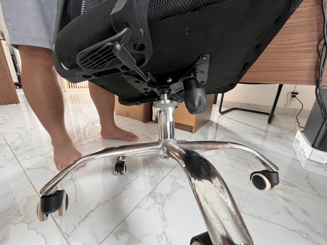 Sửa ghế văn phòng hư Pitton lên xuống tại Quận 7