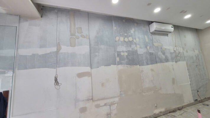 Xử lí tường trước khi sơn