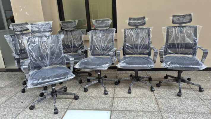 Bàn giao ghế văn phòng ở quận 1