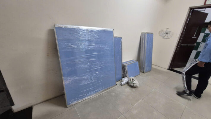 Vách ngăn văn phòng thiết kế yêu cầu