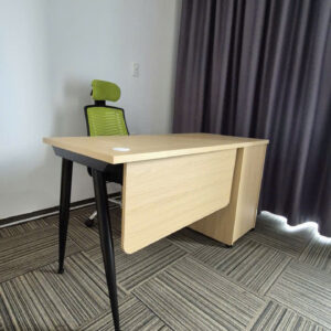 Bàn làm việc chân sắt có hộc tủ