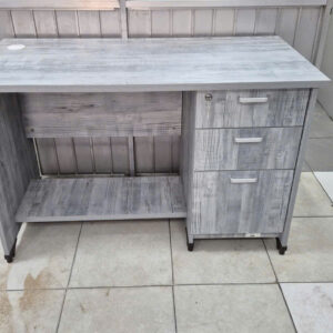 Bàn làm việc có hộc kéo