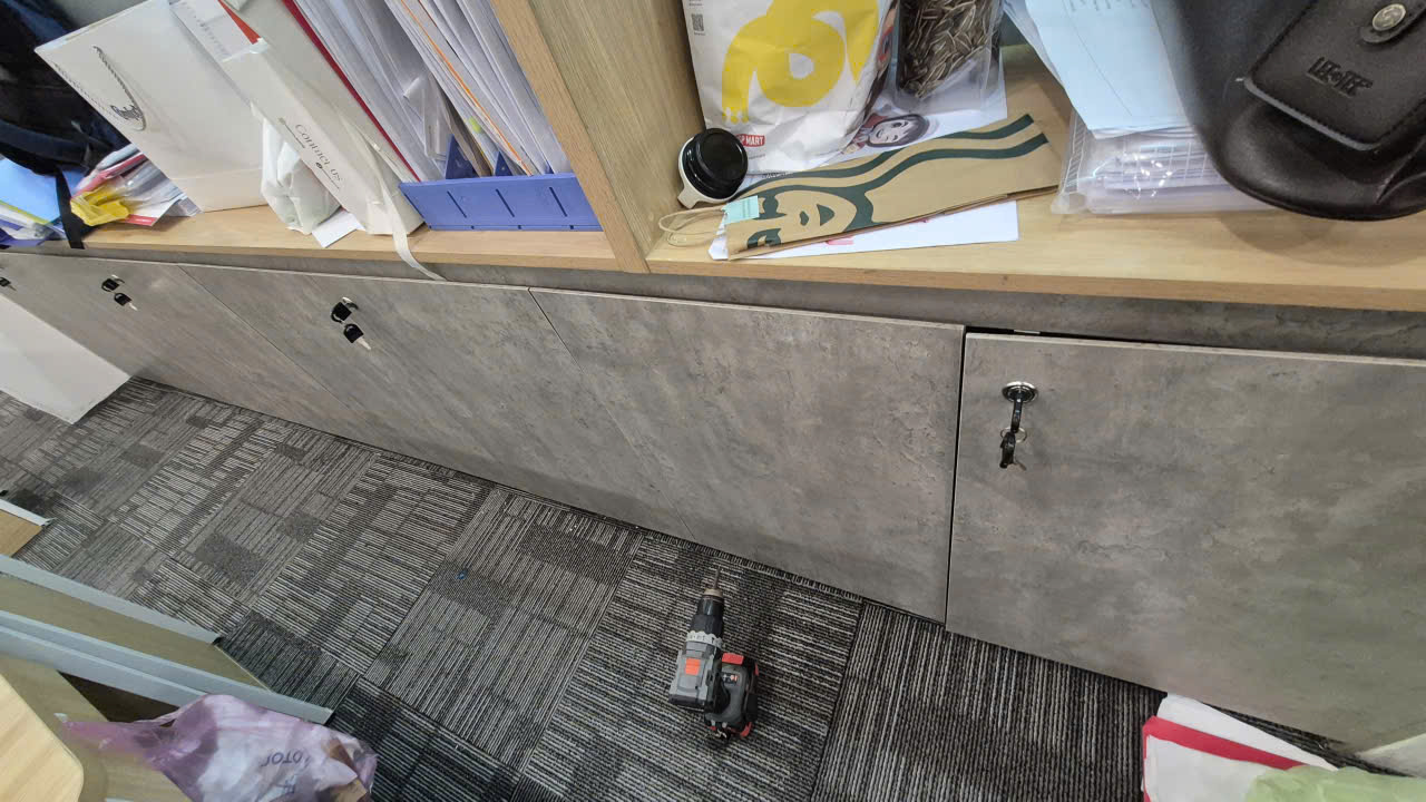 Sửa chữa thay khóa tủ hồ sơ văn phòng tại Quận 1