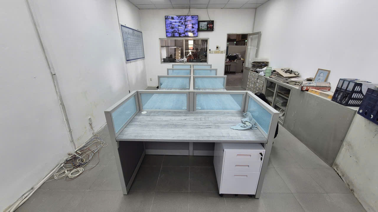 Vách ngăn văn phòng sản xuất theo yêu cầu HCM